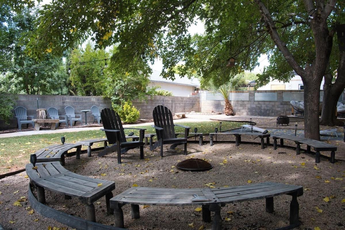 セントジョージ St George Family Getaway With Fire Pit, Ping Pong And Pet-Friendly Amenitiesヴィラ エクステリア 写真