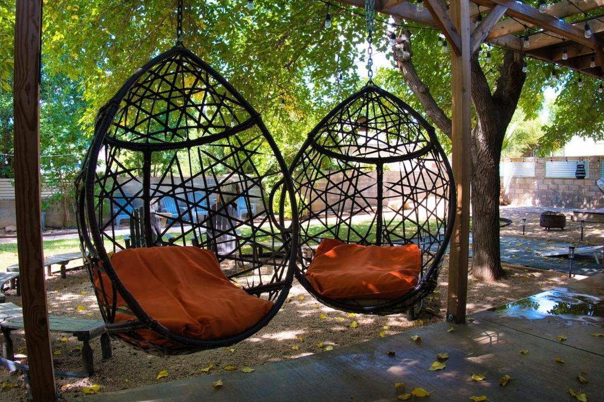 セントジョージ St George Family Getaway With Fire Pit, Ping Pong And Pet-Friendly Amenitiesヴィラ エクステリア 写真